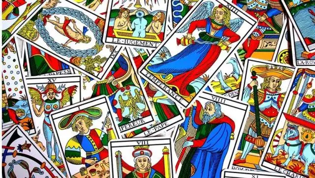 Tirage du tarot de Marseille en ligne