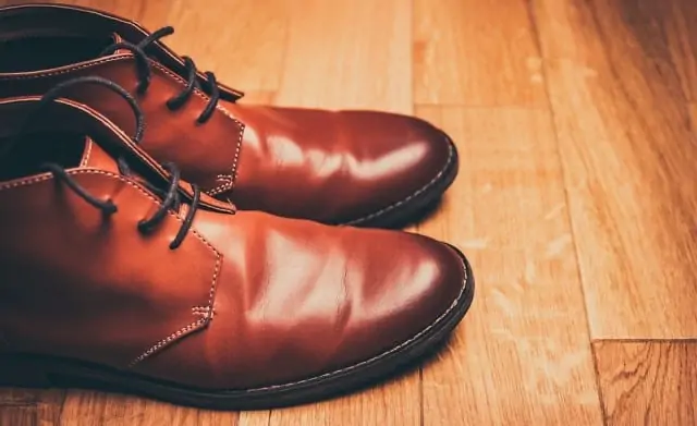 Pourquoi rêver de chaussures pour homme ?