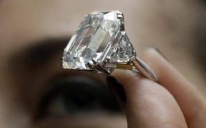 rêver de voler une bague