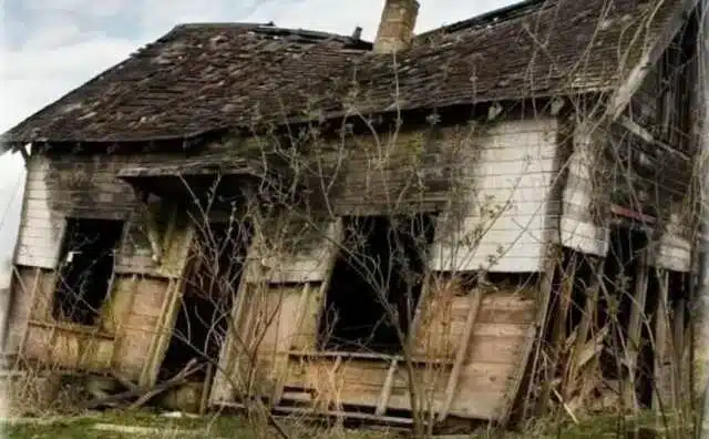 Pourquoi rêver tempête qui détruit ma maison ?