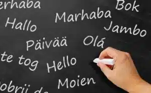 Rêver d’apprendre une nouvelle langue : quelles interprétations, symbolisme et significations ?