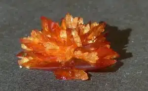 Rêver de cristal orange : quelles interprétations, symbolisme et significations ?