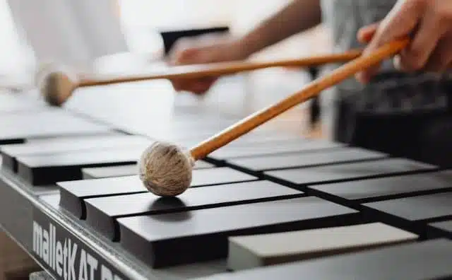 Rêver de percussions : quelles interprétations, analyses et significations ?