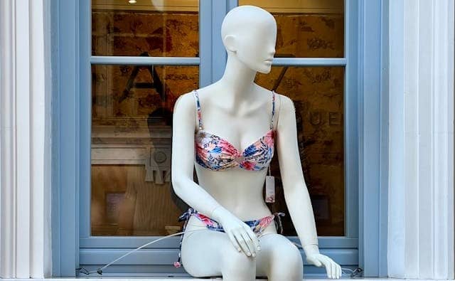 Pourquoi rêver de bikini ?