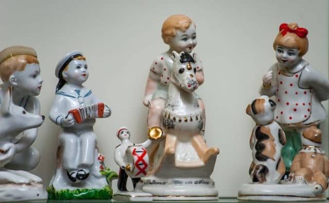 Pourquoi rêver de objets en porcelaine ?