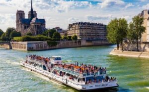 Pourquoi rêver de bateau-mouche ?