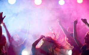 Pourquoi rêver de boite de nuit ?