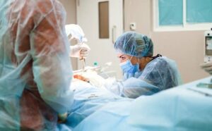 Rêver de chirurgie : signification et interprétations