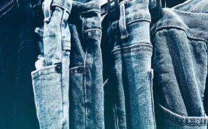 Rêver de blue jeans : signification et interprétations