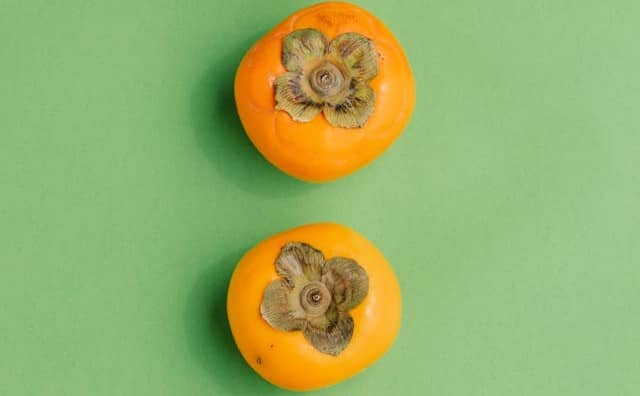 Pourquoi rêver de kaki fruit ?