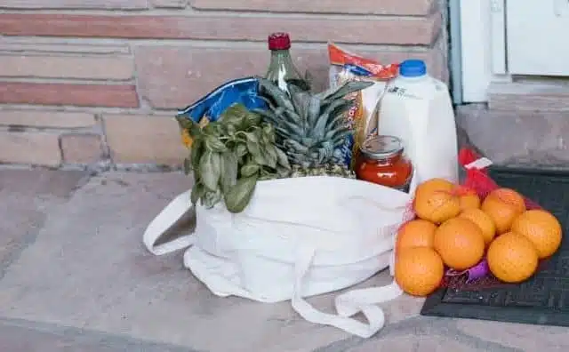 Pourquoi rêver de sac à provisions ?