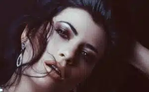 Pourquoi rêver d'une femme coquette ?